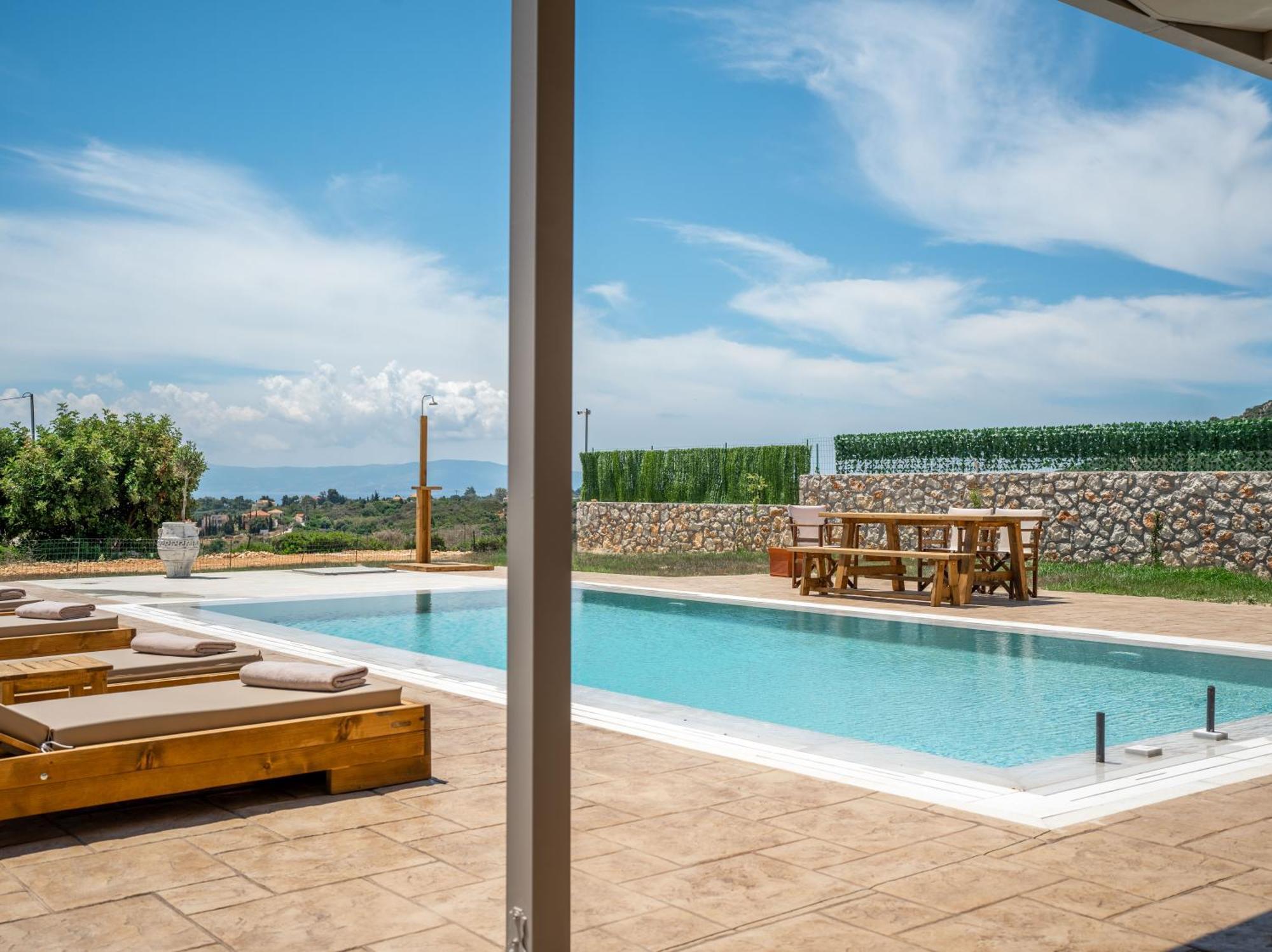Pantheon Luxury Villas Skala  Luaran gambar